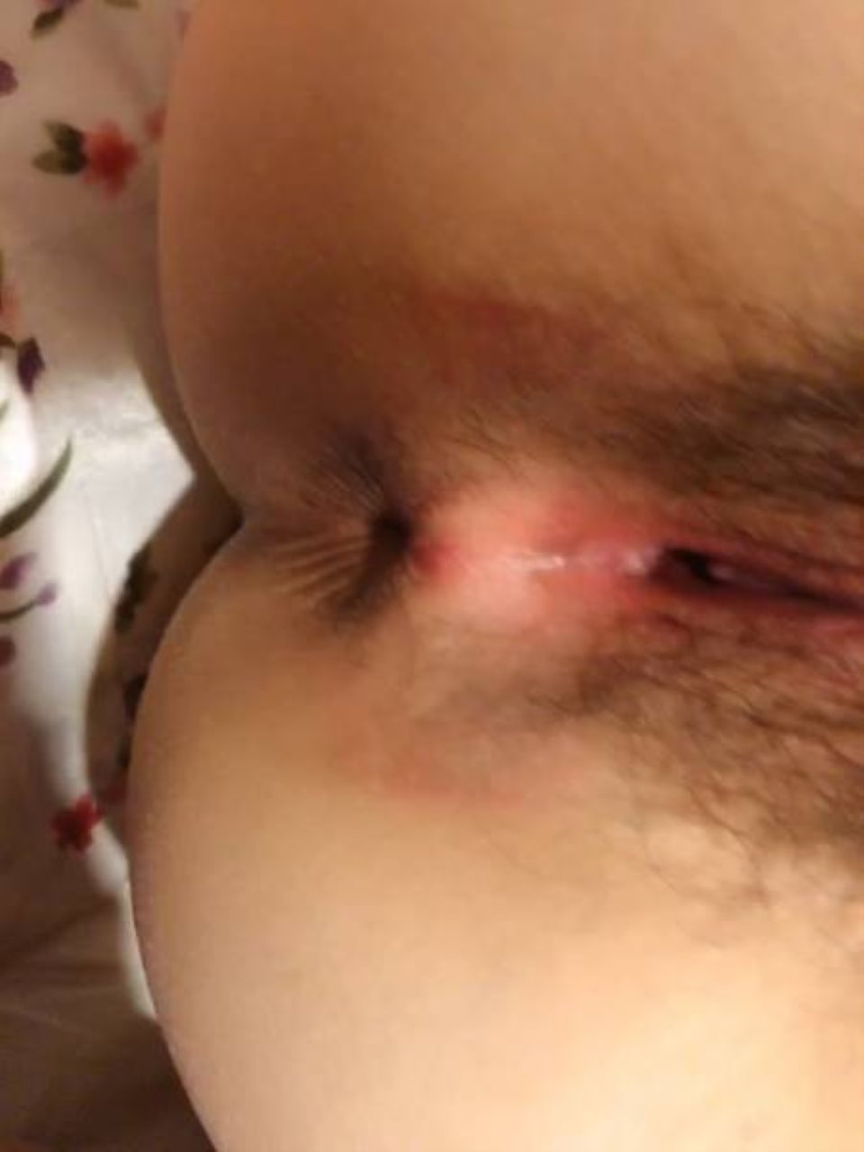 [美女] 小伙酒店约炮白嫩的美女实习生操翻她的小嫩鲍[1V 560M 百度盘]